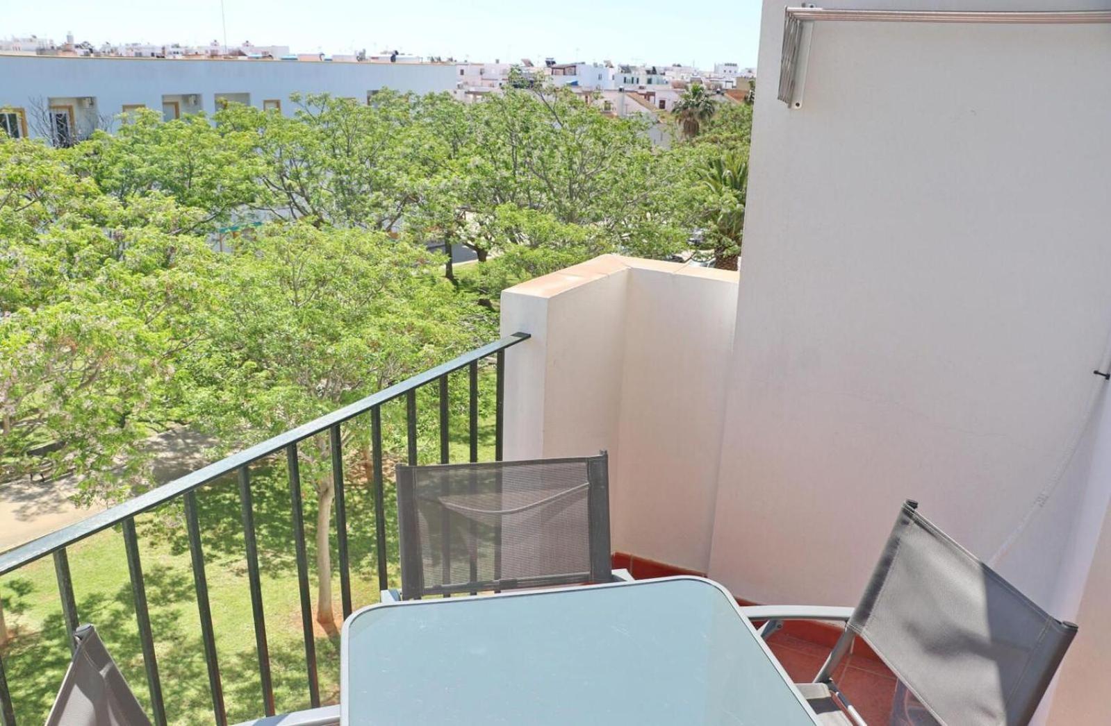 Apartamento Vistas Al Parque Кониль-де-ла-Фронтера Экстерьер фото